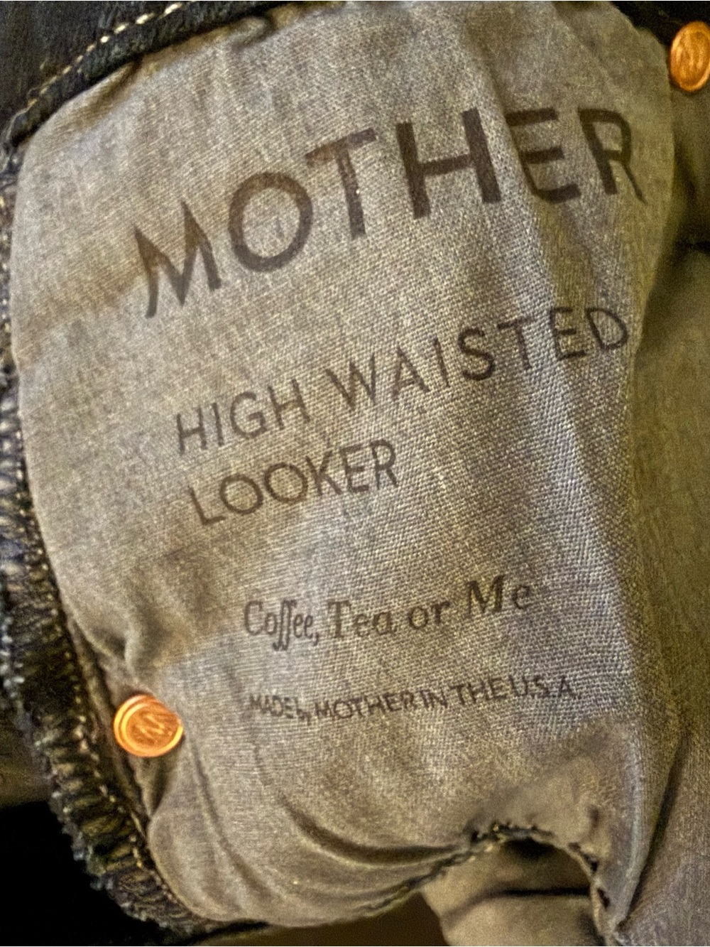 MOTHER High Waisted Looker Coffee, Tea or Me Jeans - Picture 11 of 12